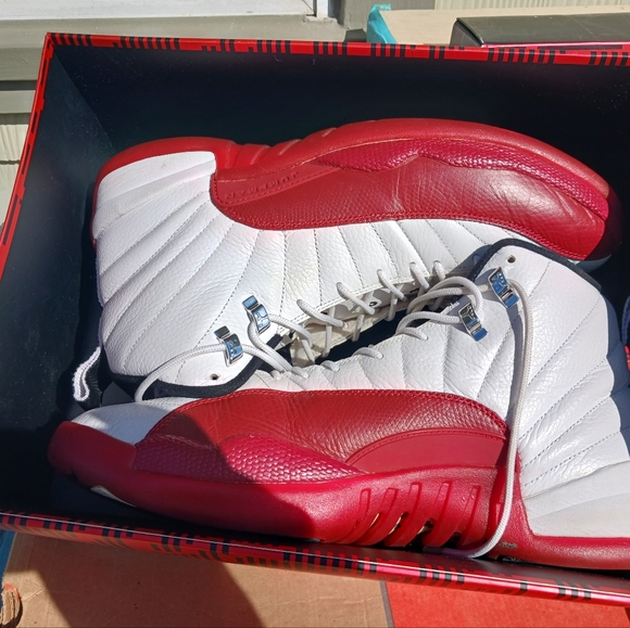 Air jordan retro 12 - Picture 1 of 9